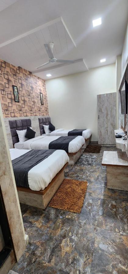 Hotel Sunrise Vadodara Eksteriør bilde