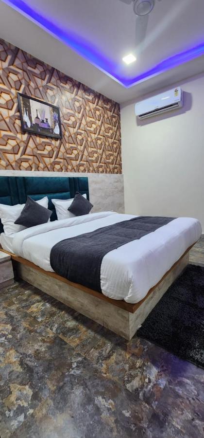 Hotel Sunrise Vadodara Eksteriør bilde