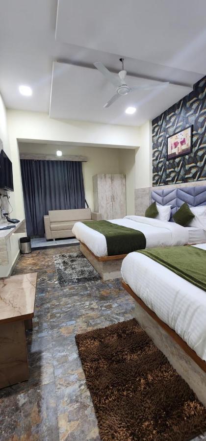 Hotel Sunrise Vadodara Eksteriør bilde