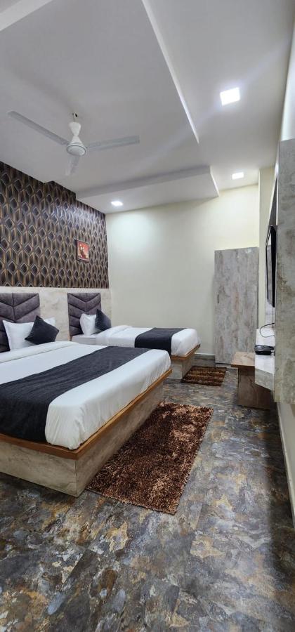Hotel Sunrise Vadodara Eksteriør bilde